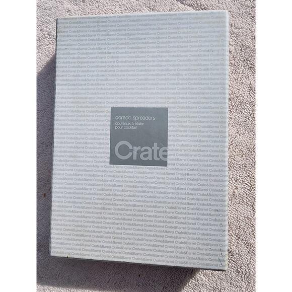 NEW CRATE & BARREL DORADO FLATWARE FOUR SPREADER KNIVES IN BOX HOSTING QUIET LUX - Picture 7 of 8